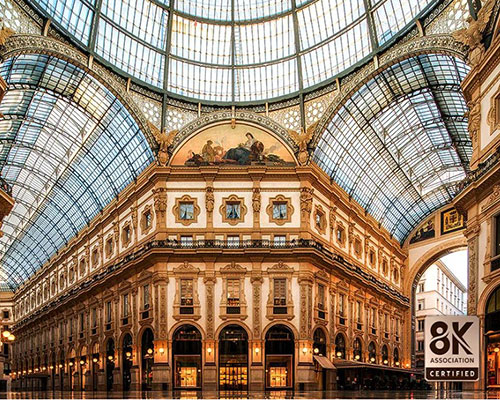 Three architectural details of an Italian landmark are transformed into an exquisite 8K resolution. Then, a ripple starts from the center of the scene and spreads out to all the edges, revealing the entire scene in pristine 8K Association Certified quality.